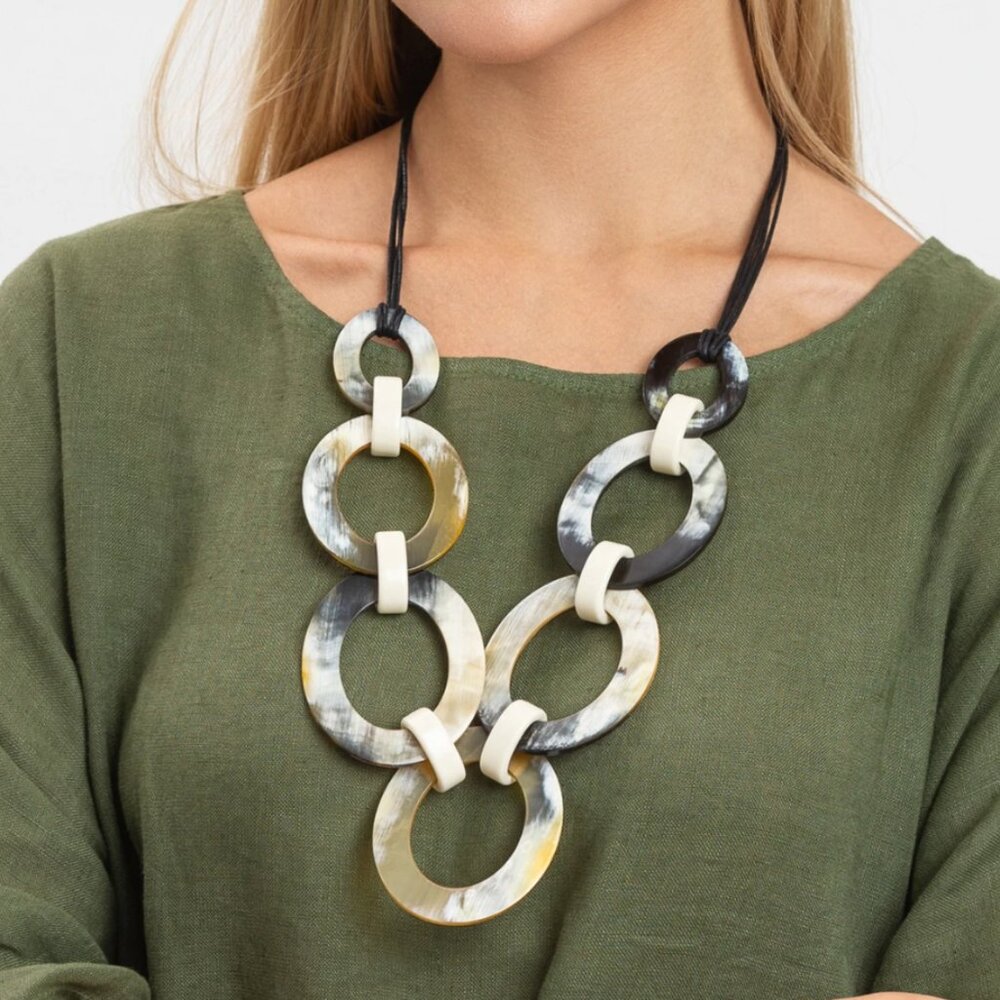 ☘️Buffalo horn necklace Horn chains Large necklace Statement necklace☘️
